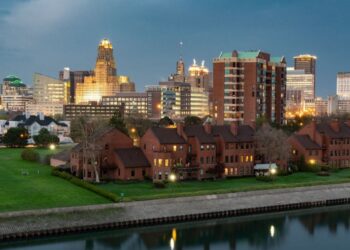 NYC real estate skyline showing Q2 2026 investment opportunities with Manhattan buildings and property market