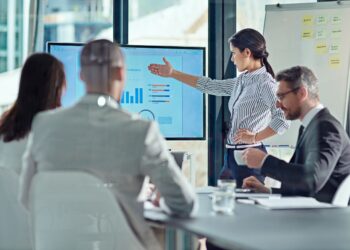 NYC startup founders presenting funding pitch to investors during 2026 venture capital round